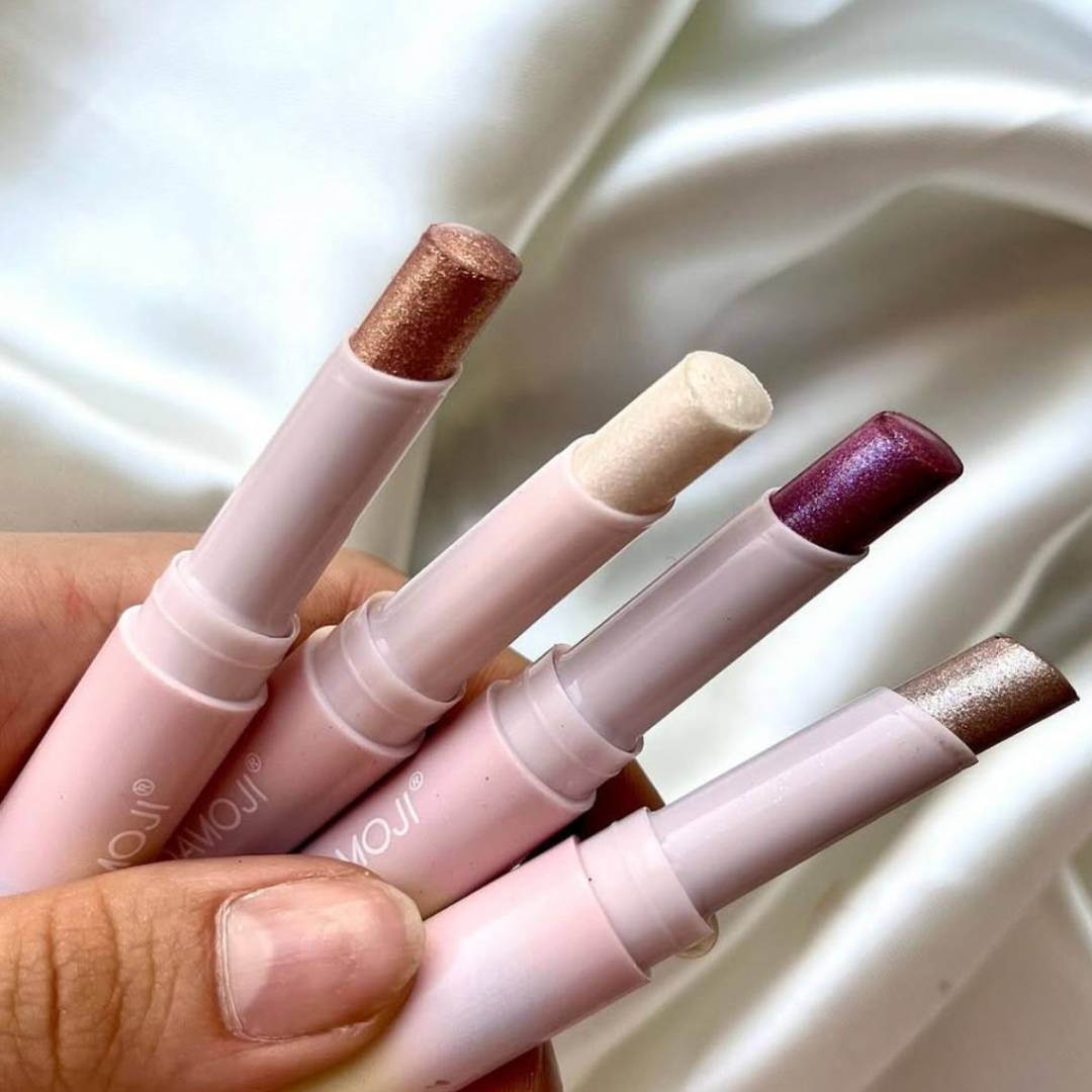 Glitter Jelly Eyeshadow BUY 1 GET 1 FREE